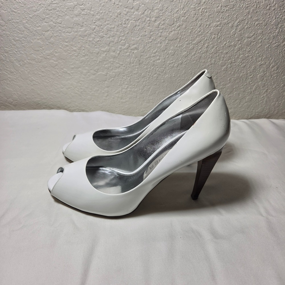 Marc Fisher White Patent Peep Toe Pumps Stiletto Heels Womens 9.5 M